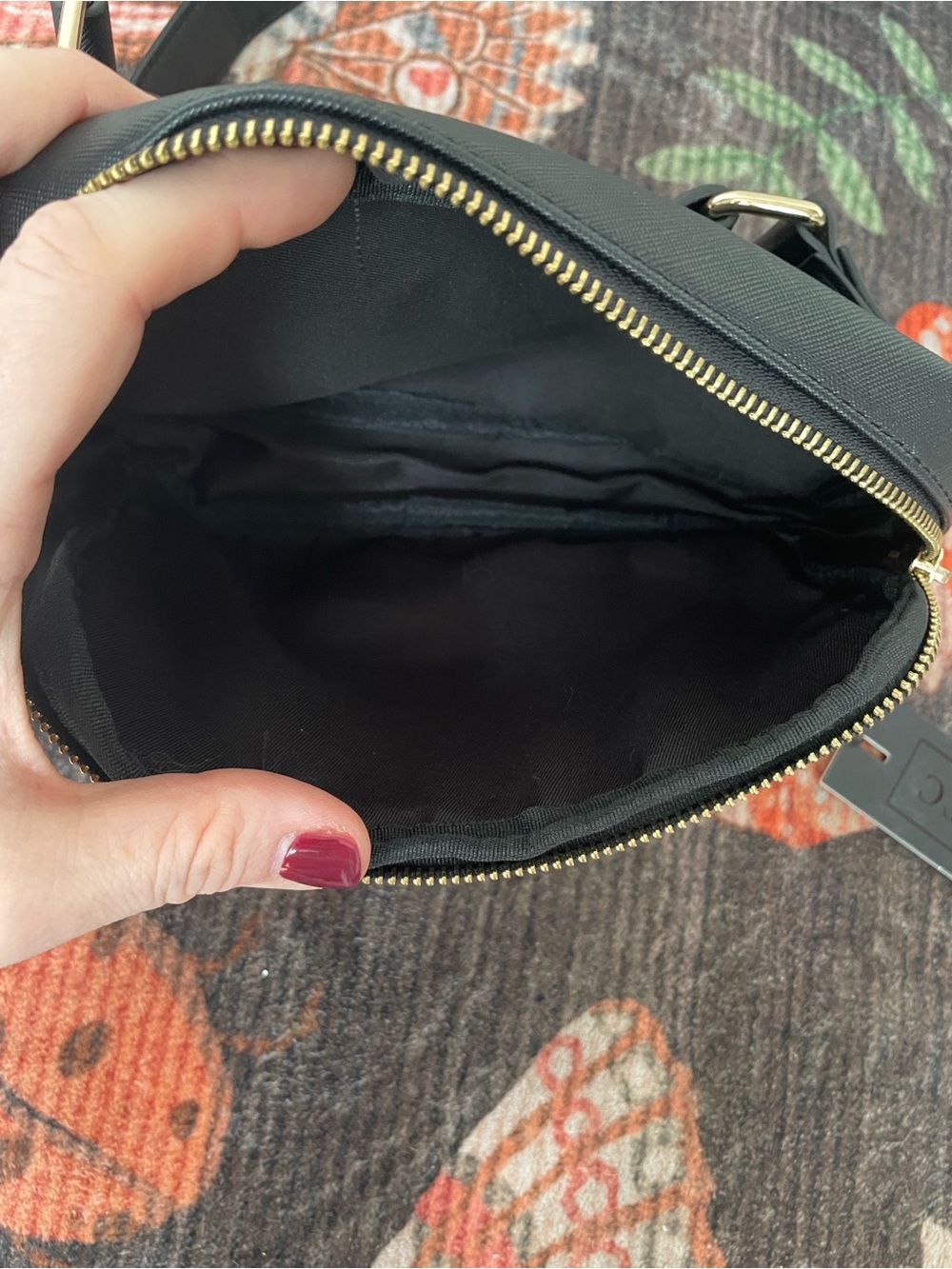 Black Crossbody Belt Bag I Speak Fluent French Fashion NWT Boutique Giftable - Picture 12 of 16